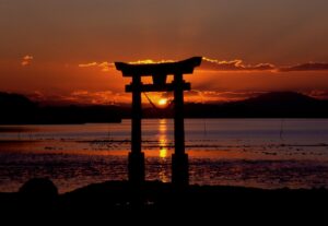 縁結び神社がある熊本で恋愛運をアップする方法は？